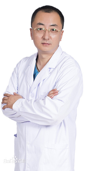 趙宇飛 冠美口腔醫(yī)療院長