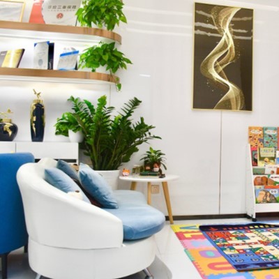 上海種一顆牙齒要多少錢！上海新菲口腔種植牙價格表參考，國產(chǎn)康德泰種植牙價格：3286元起/顆！