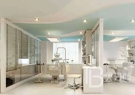 深圳牙齒黃怎么變白排名前十的口腔醫(yī)院，深圳黎煜琳口腔診所各具實(shí)力和風(fēng)采