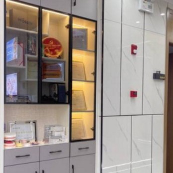 阜陽種植一顆牙需多少錢！阜陽貝德口腔門診部種植牙價(jià)格表更新，國產(chǎn)大清西格種植牙：3029元起/顆！