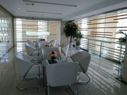 湖州門牙種牙最好的口腔醫(yī)院排行榜！湖州沈雪峰齒科診所醫(yī)療水平高！